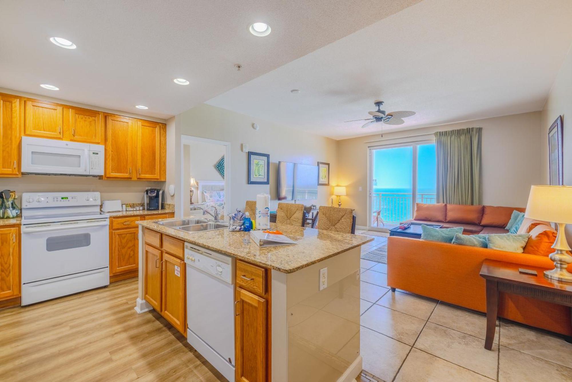 Beachfront Stunning View 100 Ft Long Swimming Pool Apartment Panama City Beach